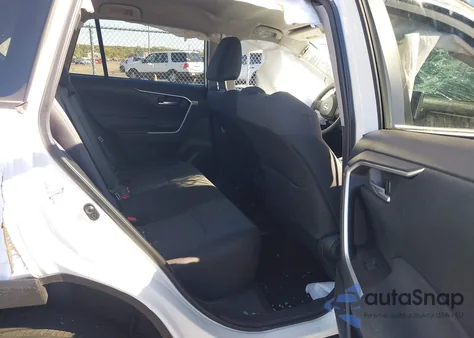 2023 Toyota Rav4 Xle z USA, uszkodzony, nr VIN 2T3P1RFV4PC358695